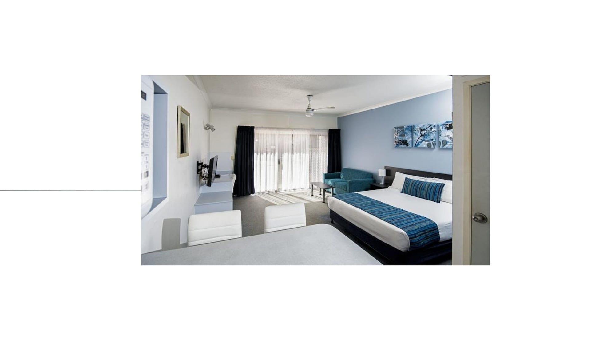 Motel The 3*